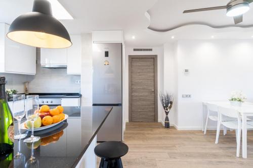 Cocina equipada en apartamento turístico en Salou