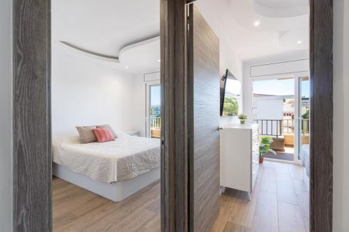 Pasillo de apartamento turístico en Salou
