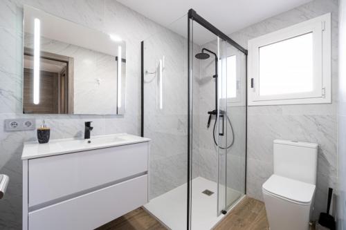 Baño en apartamento turístico en Salou